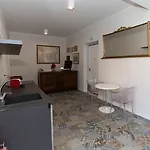 Malu Bed and breakfast